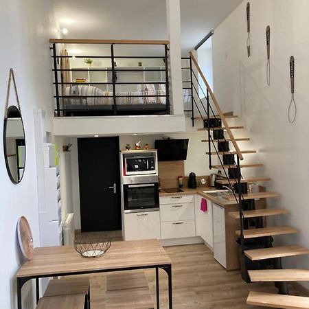 Appartement Au Coeur D'Espalion La Cabane Du Lot מראה חיצוני תמונה